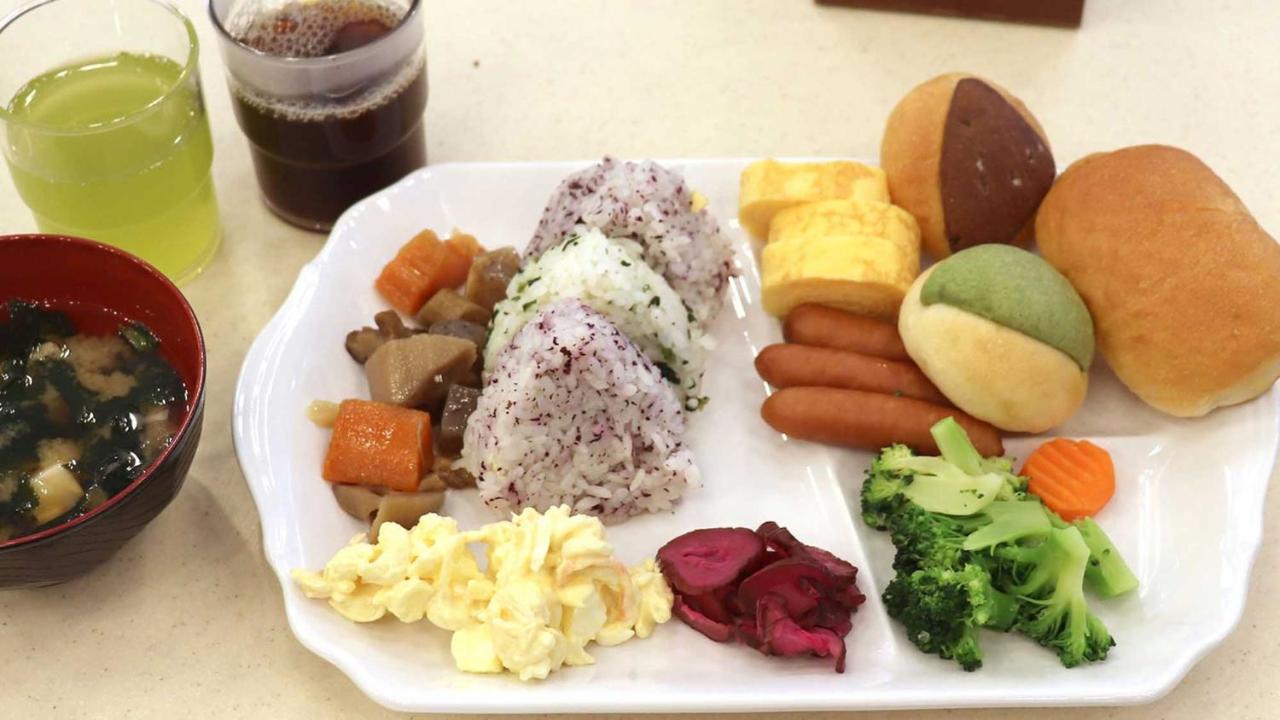 토요코 인 도쿄 아카바네-에키 히가시-구치 외부 사진